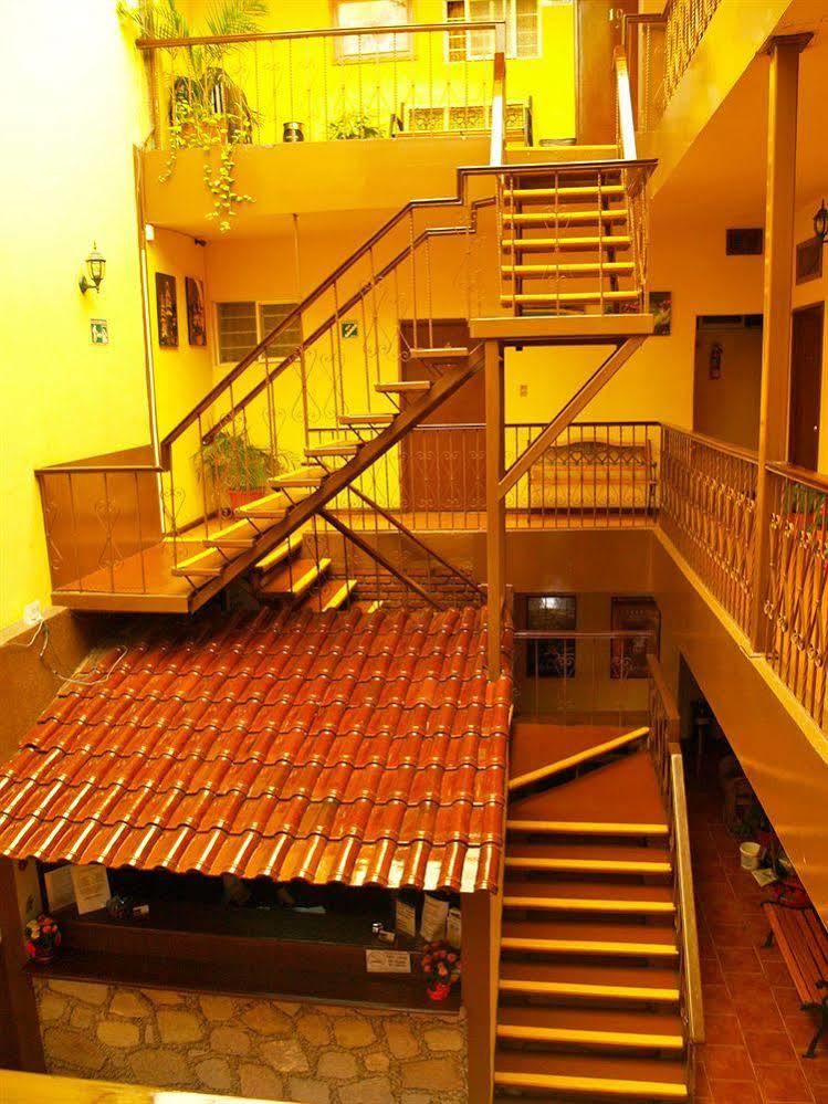 Hotel Estefania Morelia Buitenkant foto